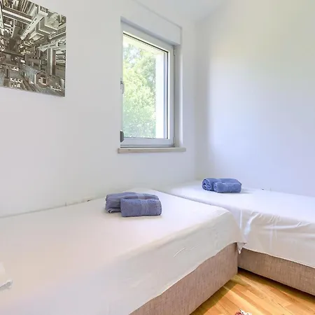 In With House Sea View Vakantiehuis Umag