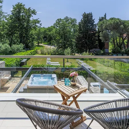 In With House Sea View Vakantiehuis Umag