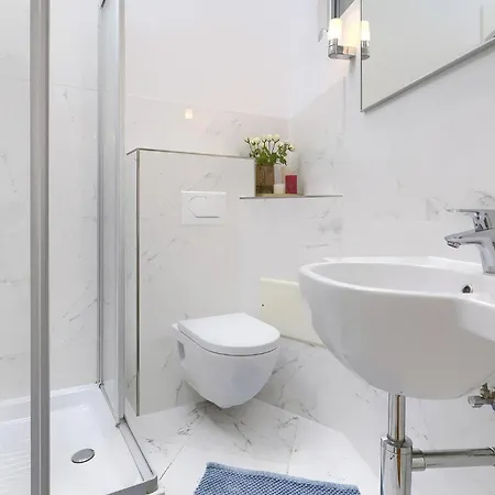 3 Bedroom Awesome In Σπίτι διακοπών *