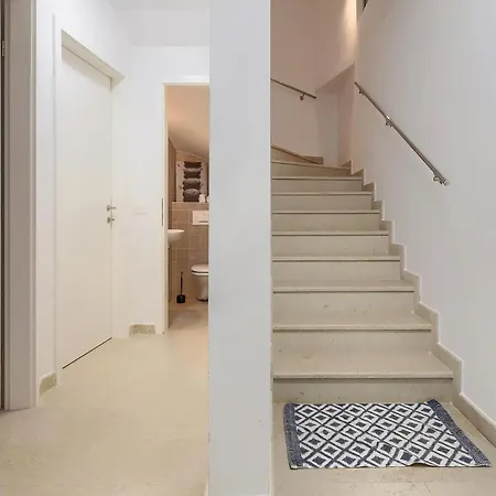 3 Bedroom Awesome In